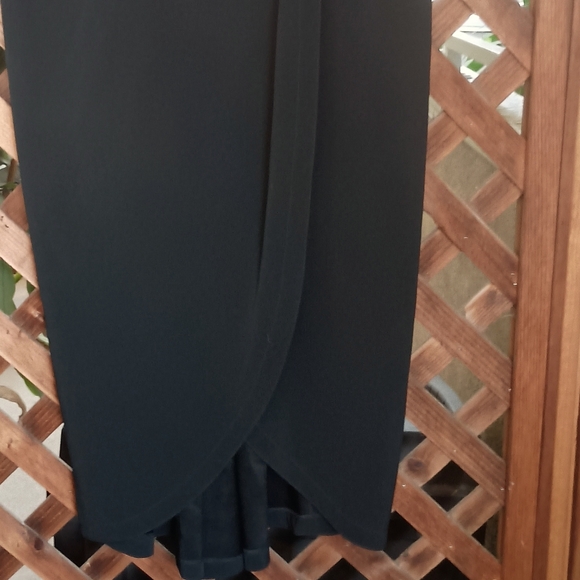 Daymor Petite Dolman Long Sleeve Beaded Embroidered Black Evening Dress Size 10P - Picture 2 of 11